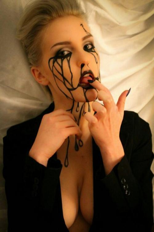 Милые девушки?  Приглашаю вас на. 02