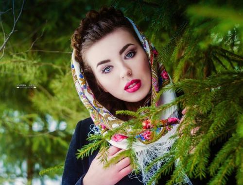 Открыта запись на макияж: свадебный, вечерний, для фотосессии, прически любой сложности! 01