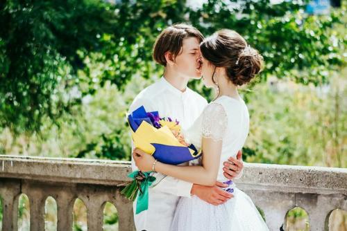 Милые девушки открыта запись на свадебный сезон 2018 года. 02