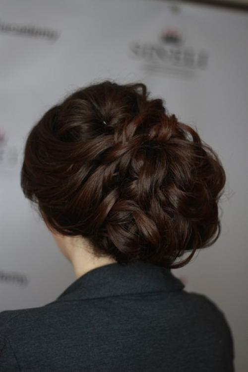 Я могу предложить услугу стилиста - визажиста? 06