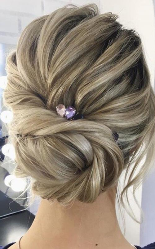 Дорогие девочки на 23 и 24 марта нужны модели на макияж, локоны и прически как на фото ( фотографии взяты с интернета для примера). 01