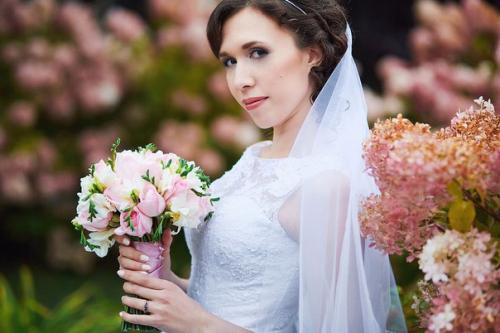 Очень красивая и нежная невеста мария! 01