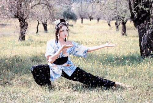 В прошлом году, когда зацвел миндаль, мы с Алеся другова решили сделать проект Гейша. 05 В прошлом году, когда зацвел миндаль, мы с Алеся другова решили сделать проект Гейша. 05