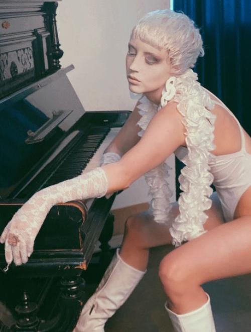 Творческая сьемка. Фотограф Ксения Новикова. 02