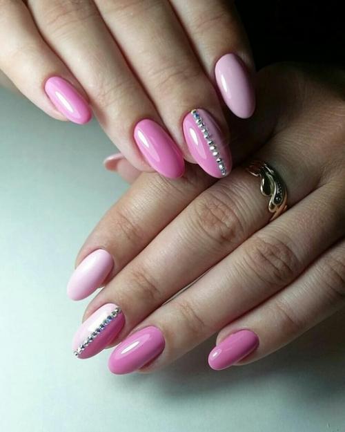 Маникюр под розовое платье. 07