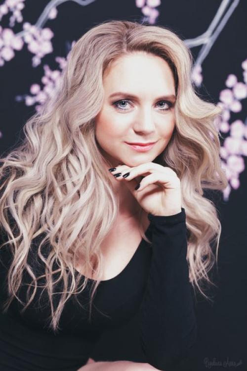 Свадебный макияж и прическа в Симферополе (а также дружкам - подружкам и маме невесты. 08