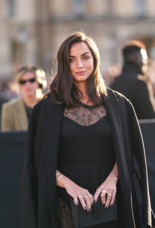 Талантливая актриса ана де Армас, вновь удивляет своих поклонников! 02