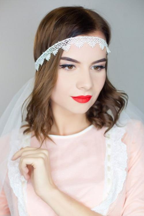 Дорогие девушки!  Ведется запись на свадебный и вечерний макияж 2018? 01