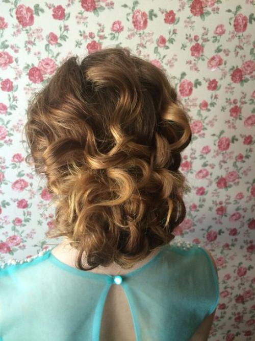 Милые выпускницы и королевы бала этого года! 02