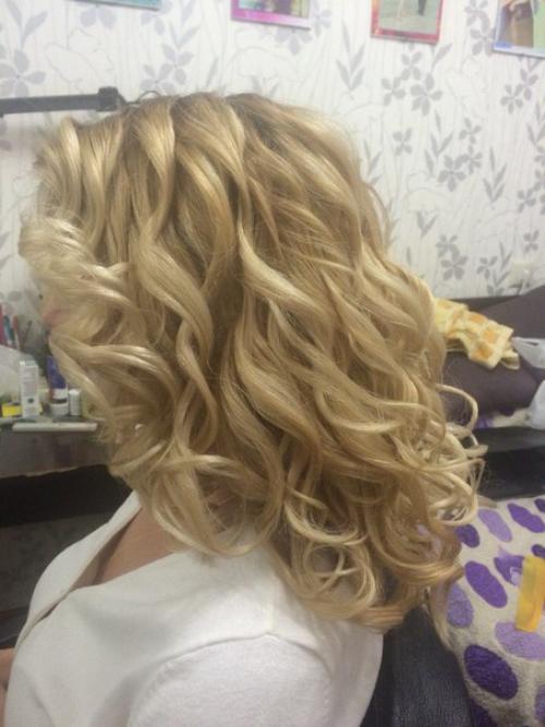 Нужны модели на макияж и локоны (прически? 04