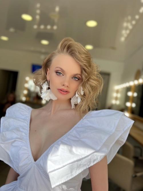 А мы уже во всю к свадебному сезону готовы! 05