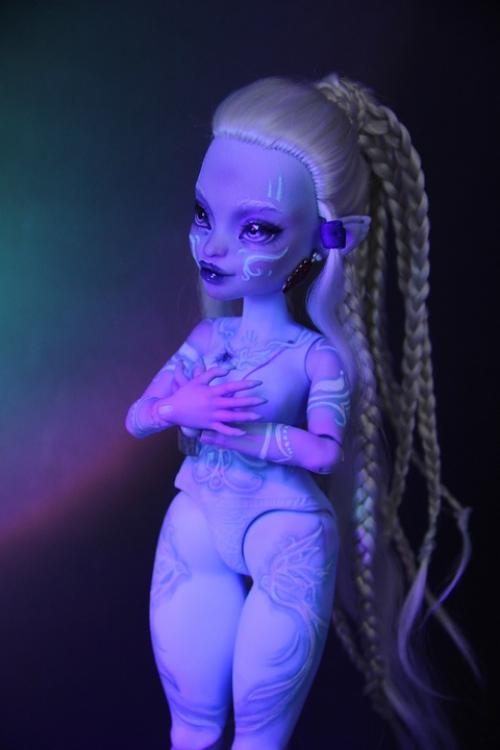 Я совсем пропала с радаров, и не потому что мне нечего показывать, а просто забегалась и некогда написать пост. 01