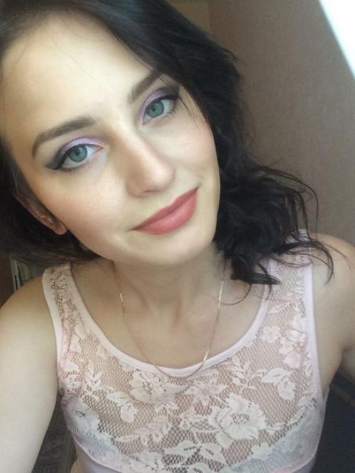 Дорогие девушки?  Я сертифицированный визажист, бровист и мастер по прическам! 01