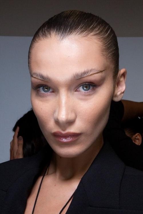 Дизайн - проект ванной комнаты в светлой цветовой гамме с ярким акцентом. 01