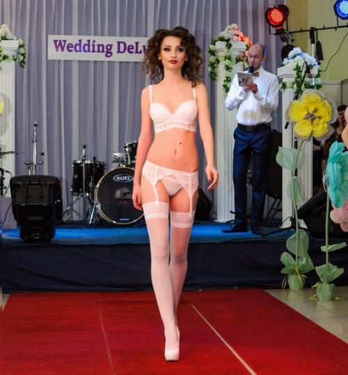 10 апреля 2016 г. в сумах состоялась ежегодная выставка Wedding Deluxe - 2016. 08