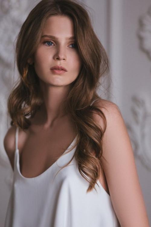 Дорогие девушки?  В субботу (28. 04). 01