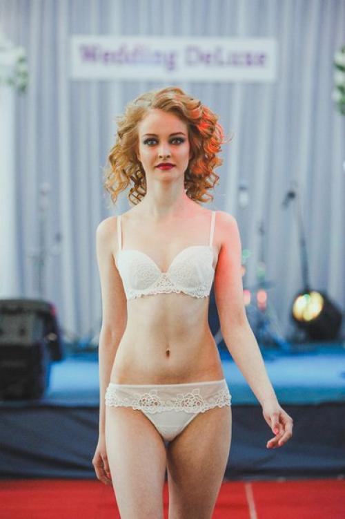 10 апреля 2016 г. в сумах состоялась ежегодная выставка Wedding Deluxe - 2016. 09