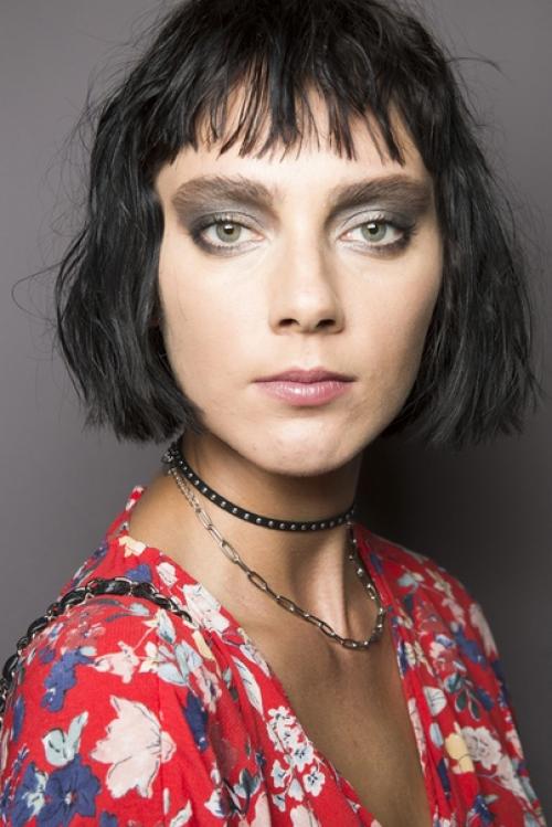 Широкие брови, веснушки и другие бьюти - тренды весны 2020! 01 Широкие брови, веснушки и другие бьюти - тренды весны 2020! 01