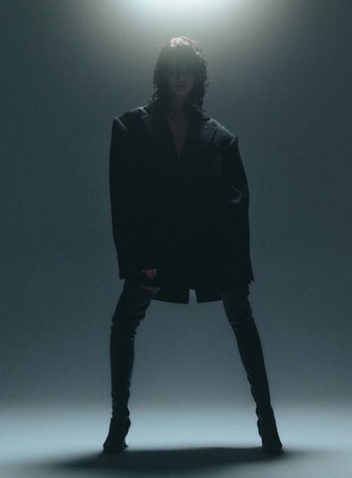 Рады сообщить о сотрудничестве Ollin Professional и журнала Grazia Book. 06