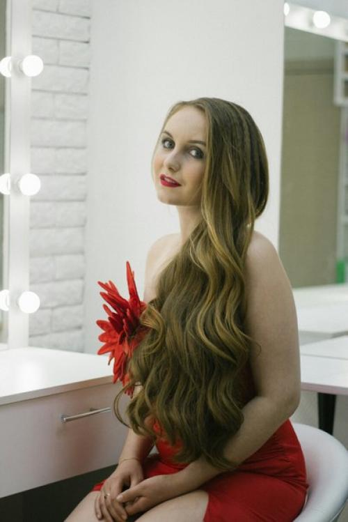 Мы представляем вашему вниманию два образа для выпускного. 01