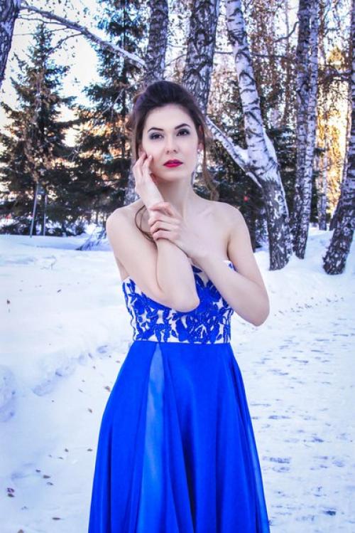 Выпускной?  Каждая школьница мечтает почувствовать себя принцессой на выпускном вечере? 05