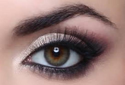 Этапы и тонкости выполнения макияжа со стрелкой. 07 Этапы и тонкости выполнения макияжа со стрелкой. 07