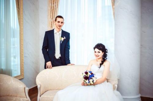 Добрый день!  Меня зовут Анастасия пинчук. 09