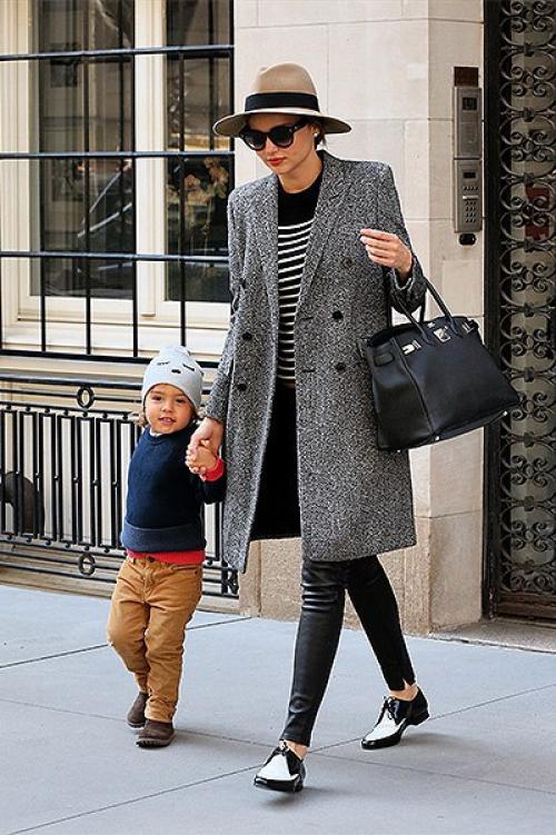 Жизнь мамы - это постоянное движение! 02