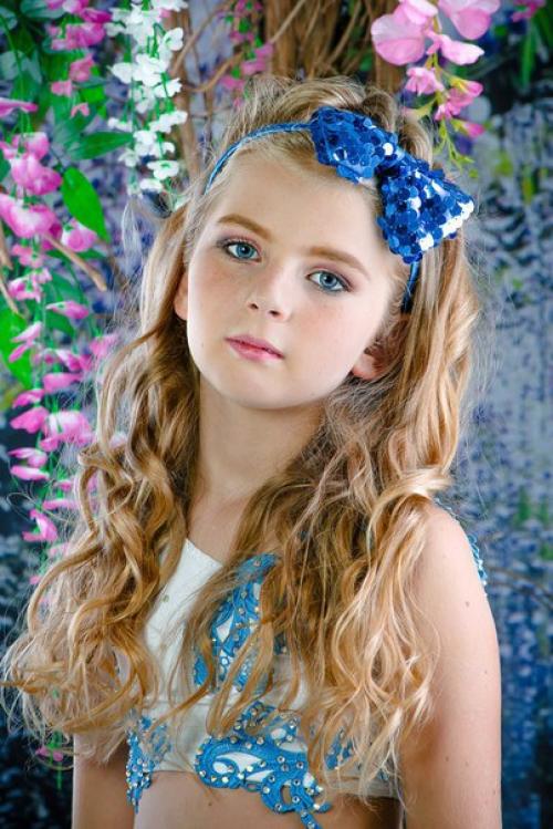 Наши маленькие девочки так быстро растут! 02 Наши маленькие девочки так быстро растут! 02