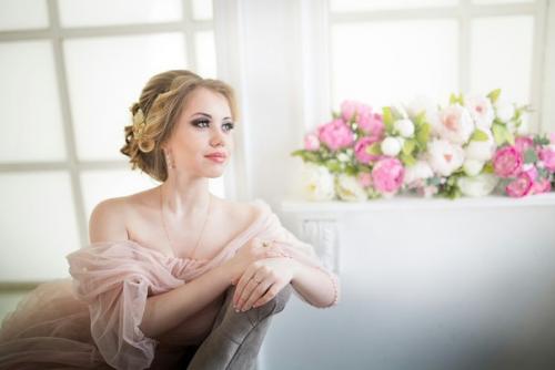 Макияж прически моделирование бровей? 01