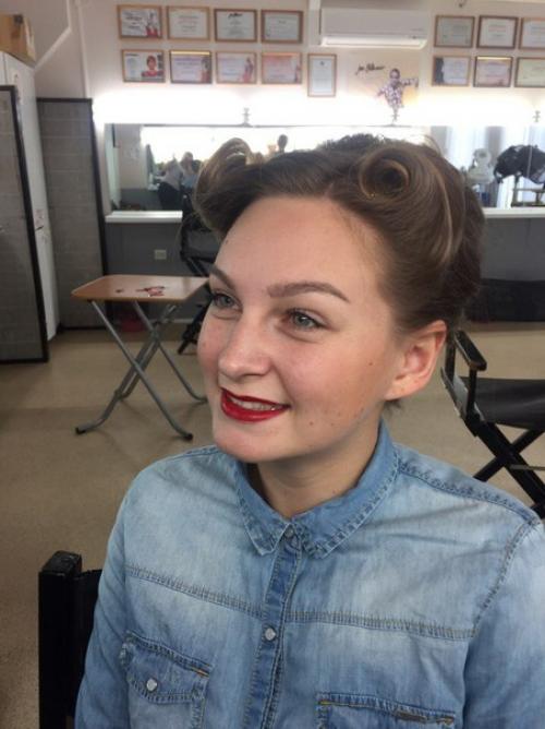 Близятся выпускные вечера, и каждая девушка хочет быть принцессой? 03