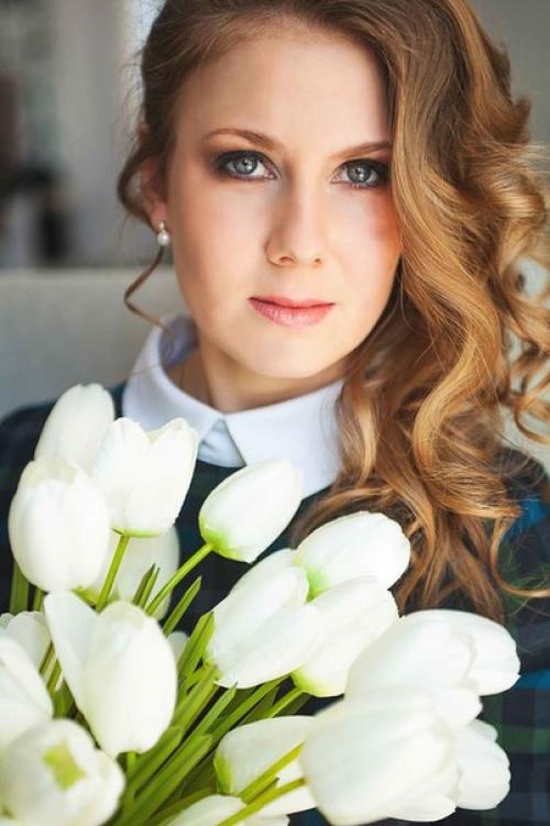 Выпускной?  Каждая школьница мечтает почувствовать себя принцессой на выпускном вечере? 03