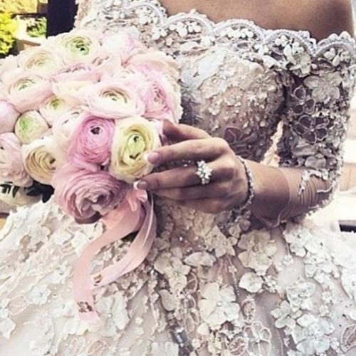 Дорогие невесты!  Свадебная прическа свадебный макияж = 2000 рублей? 04