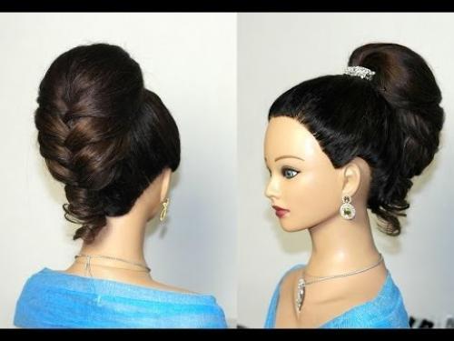 Дорогие выпускницы, жду вас в своем мини - новом салоне красоты в день вашего выпускного вечера на прически и макияж! 01