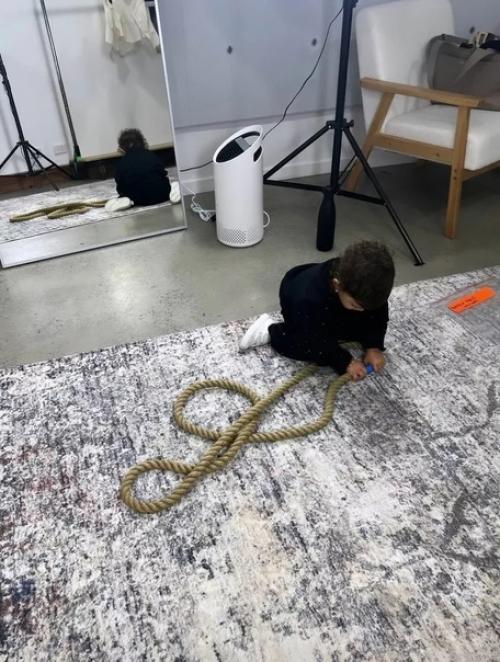 - новости: приянка чопра взяла дочь на съемочную площадку фильма. 01 - новости: приянка чопра взяла дочь на съемочную площадку фильма. 01