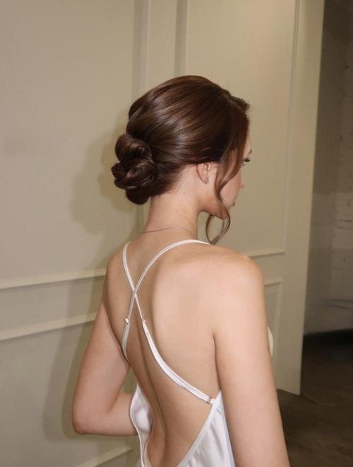 Такой нежный и очень притягательный образ для нашей гостьи. 02