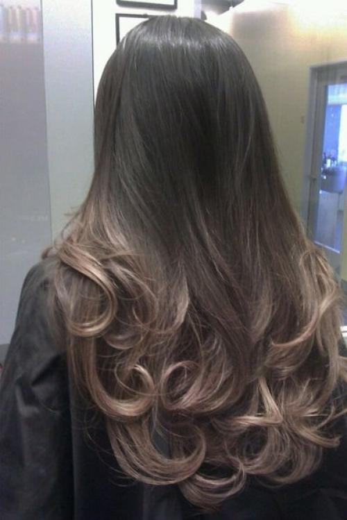 Вы с увлечением просматриваете журналы с фотографиями причесок звезд и думаете - а может быть мне так покраситься? 09 Вы с увлечением просматриваете журналы с фотографиями причесок звезд и думаете - а может быть мне так покраситься? 09