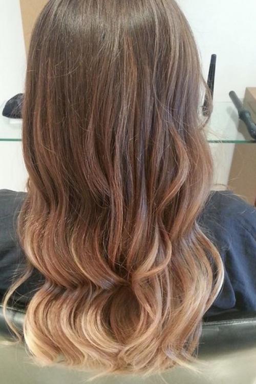 Вы с увлечением просматриваете журналы с фотографиями причесок звезд и думаете - а может быть мне так покраситься? 06 Вы с увлечением просматриваете журналы с фотографиями причесок звезд и думаете - а может быть мне так покраситься? 06