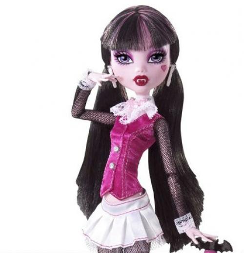 Хочу не много рассказать про куклу дракулауру граф из базовой коллекции с питомцом. 03 Хочу не много рассказать про куклу дракулауру граф из базовой коллекции с питомцом. 03