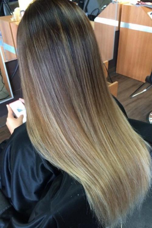 Вы с увлечением просматриваете журналы с фотографиями причесок звезд и думаете - а может быть мне так покраситься? 08 Вы с увлечением просматриваете журналы с фотографиями причесок звезд и думаете - а может быть мне так покраситься? 08