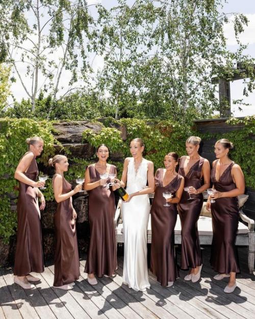 Главные свадебные тренды 2025 года согласно Pinterest выглядят так: 09 Главные свадебные тренды 2025 года согласно Pinterest выглядят так: 09