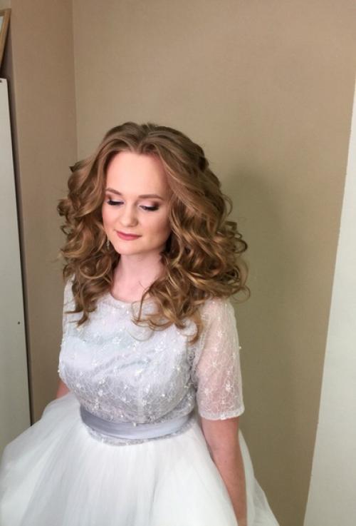 Ирина - моя зимняя невеста, и вот снова она пришла ко мне за еще одним свадебным образом. 01