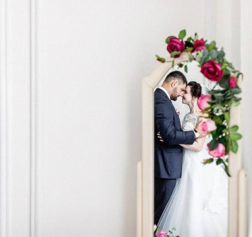 Красавицы!  Для уточнения цены вашего конкретного варианта, а также занятости, необходимо сразу написать важную информацию: 05