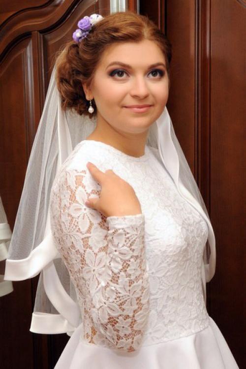 Wedding Makeup and Hairstyle? 05