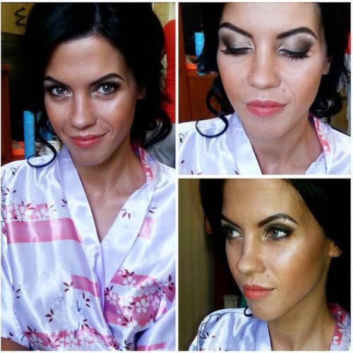 Девочки?  Акция?  До конца июля - локоны макияж (дневной/вечерний) = 1000 р. (выезд оплачивается отдельно? 02