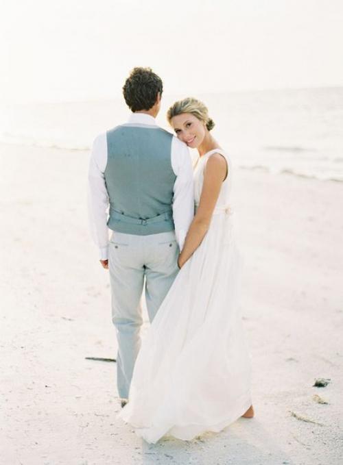 Свадьба - очень насыщенный день, и если пытаться успеть все и сразу, есть риск потерять ценное ощущение той сказки, которая происходит в этот день. 01