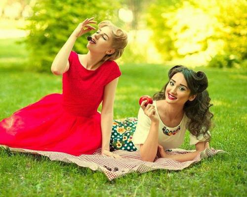 Дорогие девушки!   Очень нужны модели для пополнения портфолио: 02