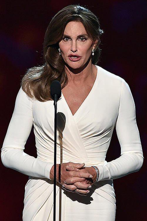 Кэйтлин дженнер на Espy 2015: эмоциональная речь и наряд от стилиста Джоли. 01 Кэйтлин дженнер на Espy 2015: эмоциональная речь и наряд от стилиста Джоли. 01