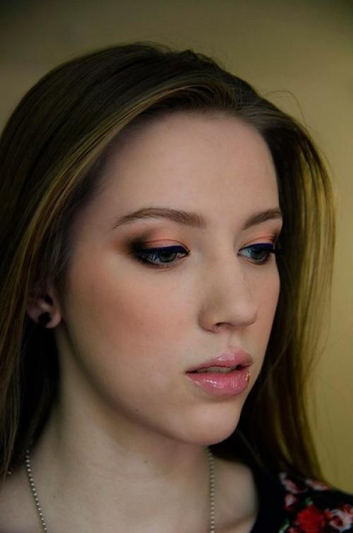 Нужны модели на макияж и прическу в воскресенье (24. 08