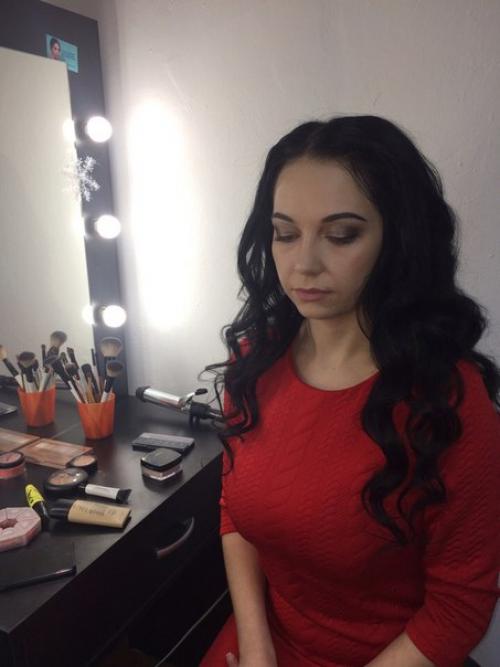 Ищу модель на свадебные, вечерние макияж и прически. 02